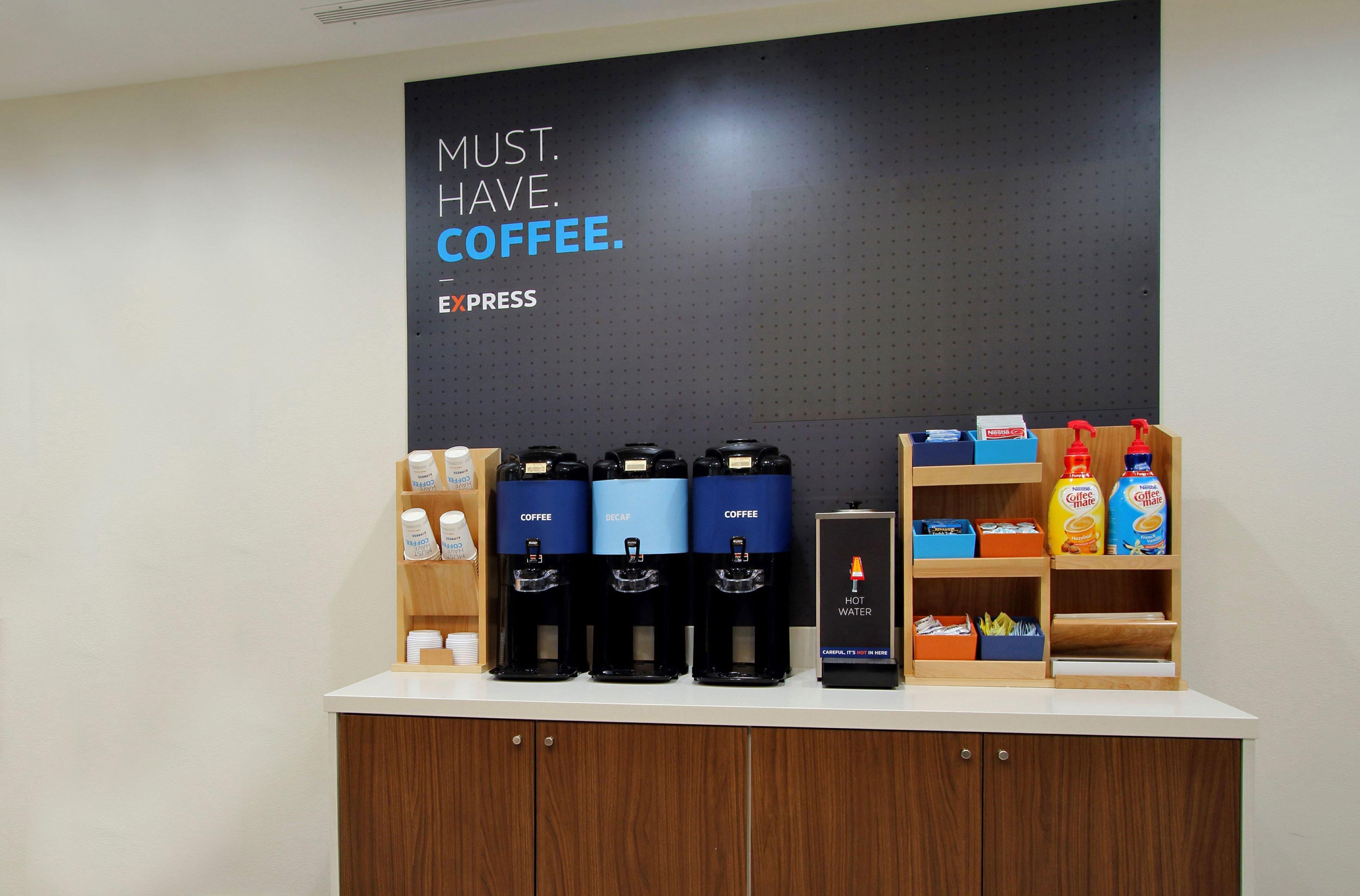 Holiday Inn Express & Suites Coldwater By Ihg Esterno foto